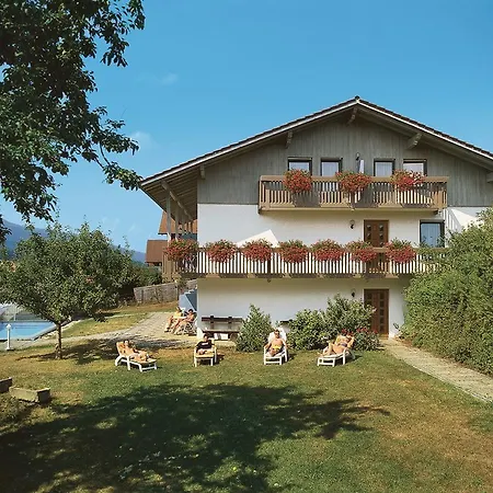 Hotel-gasthof Zur Linde Hotel Neukirchen beim Heiligen Blut