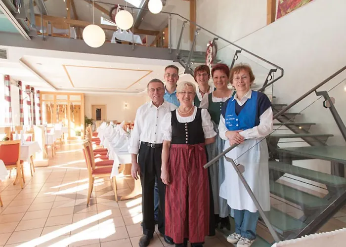 Hotel-gasthof Zur Linde 호텔